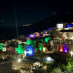 Soputújar last night