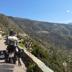 Die Küstenstrasse ist wirklich sehr beeindruckend.