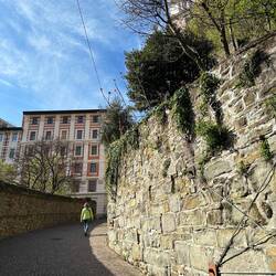 Via Tigor weiter Bergauf ...