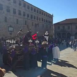 Veronica offers her cloth at the right time in the sermon.