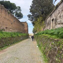 A shortcut descent from Aventine Hill.