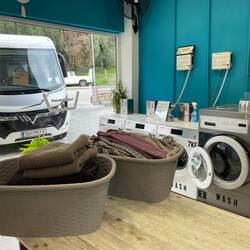 Hygienisch🔝perfektes Service👌🏻und schnell! 👍🏻14kgWaschen inkl.Trockner €20.-in 1,5Std.erledigt 👏🏻😉