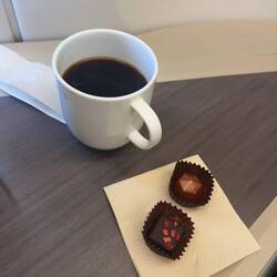 Coffee and pralines on CX292.