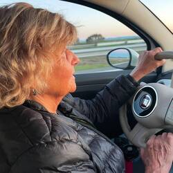 Von Madrid geht's noch am Abend 200 Kilometer in die Region Extremadura.