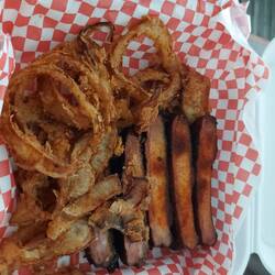 Ribs ok, Zwiebelringe sieht man schon.