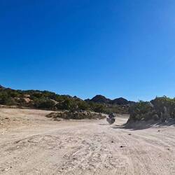 Regine fetzt die Piste hoch