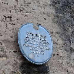 Eines der ältesten Häuser in Speyer, schon aus Stein erbaut, daher der Spruch,, Steinreich",