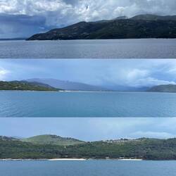 ..vorbei am Festland von Albanien und der Insel Korfu