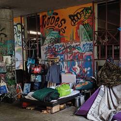 ein edles Quaqrtier unter der Brücke