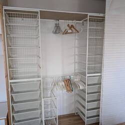 Dia: Von 24 Fächern reduziert auf 3 Robo: Von 12 Fächern reduziert auf 2