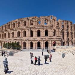 Platz für 35.000 Menschen 💪