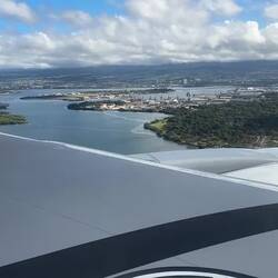 JL786 on final approach to HNL.