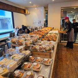 Maps Bakery / Cafe