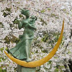 Prayer For Peace Memorial Statue