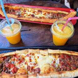Pizza turca