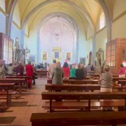 Filmen erlaubt! Sogar während des Ostergottesdienstes!