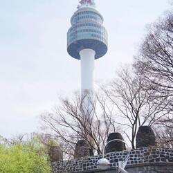 Neue und alte Fernmeldetechnik / New and old telecommunications technology