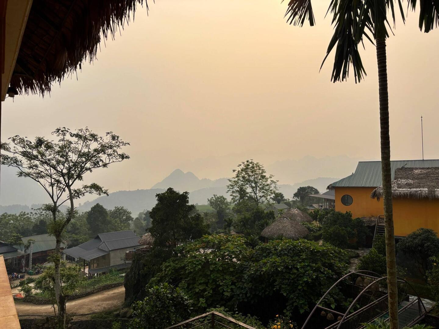 Morgendlicher Ausblick in Pu Luong