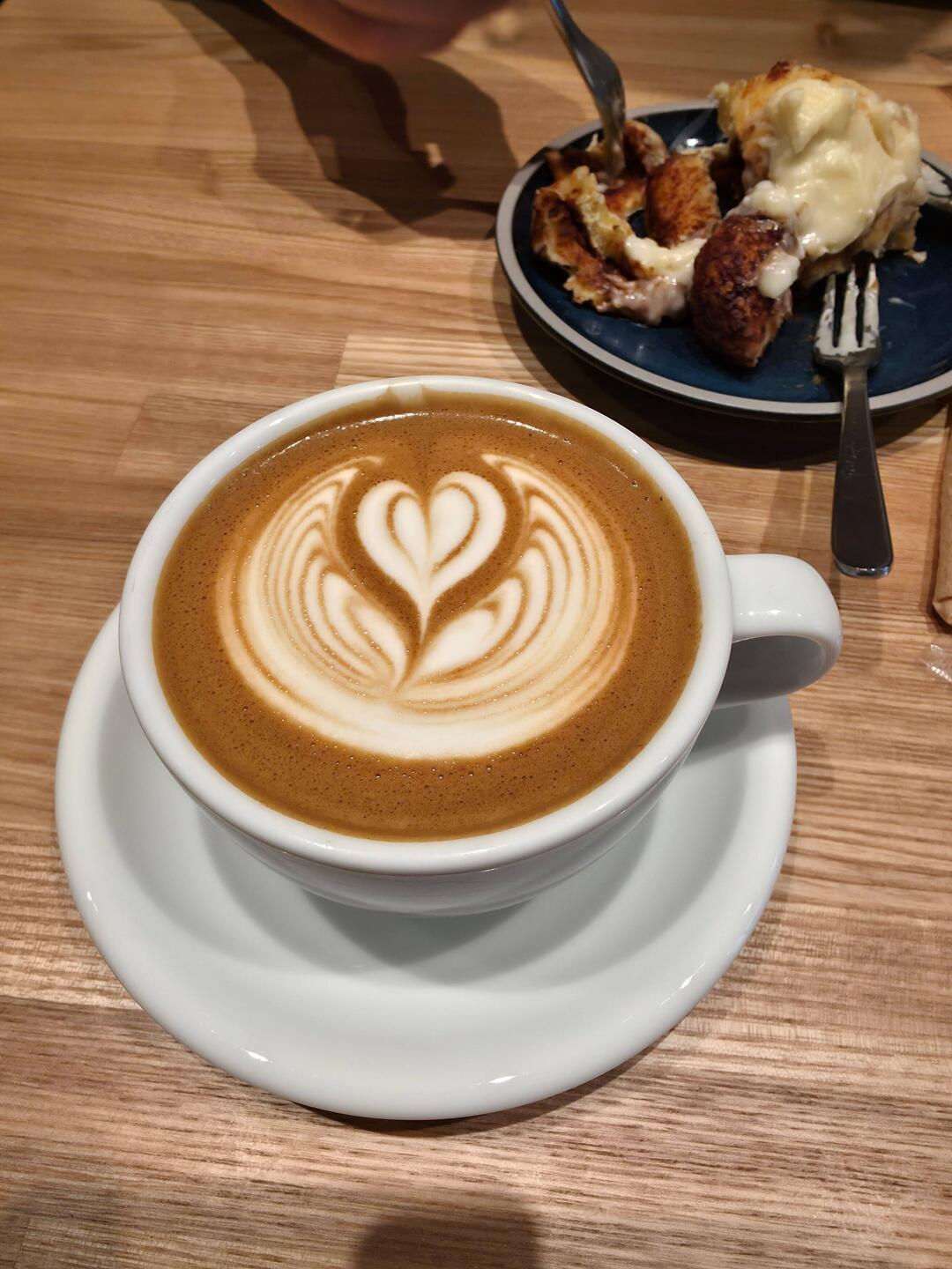 Es nennt sich "Magic". Flat White vielleicht?