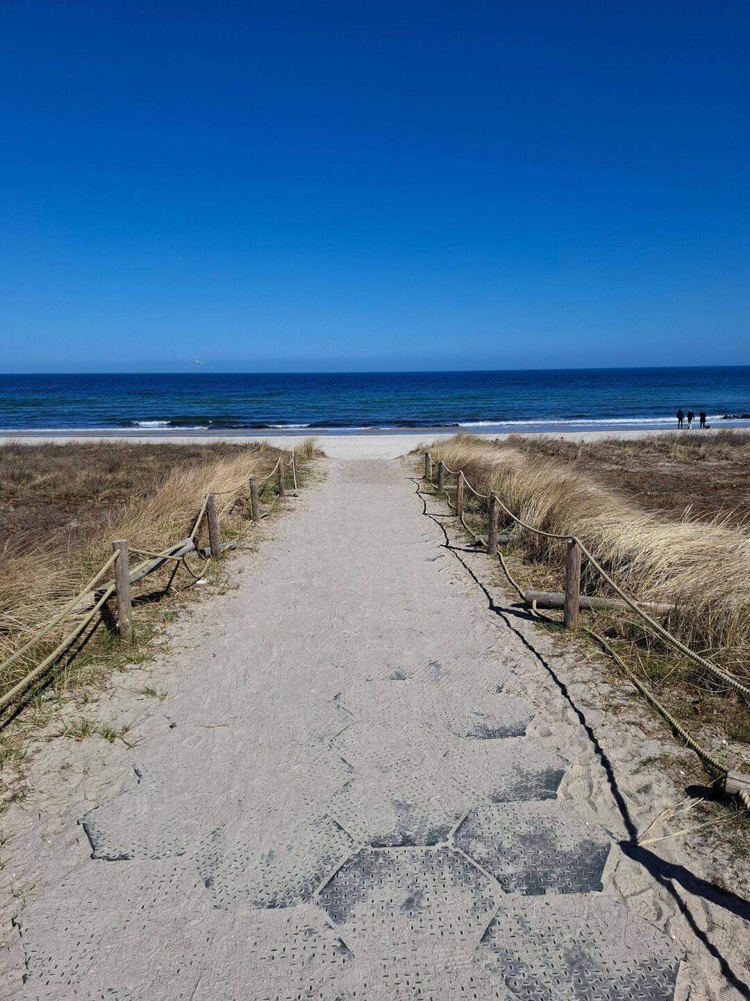 Blauer Himmel, was will man mehr, Meer