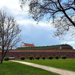 Gut erhaltene Stadtmauern von Zamość