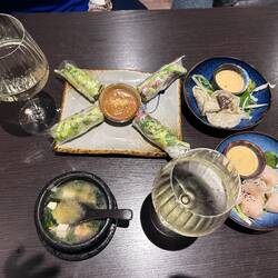 Asiatische Vorspeisen. Lieben wir.