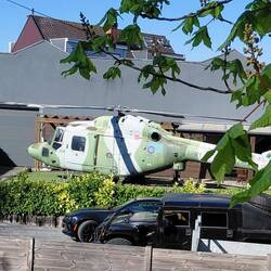 Hubschrauber im Garten... hat nicht jeder