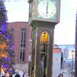 Gar nicht schief 🫣🕰️