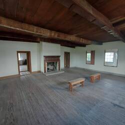 Eh leer, Bild durch die Scheibe.