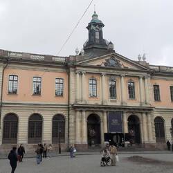 Die Akademie der Wissenschaften wirkt klein - sie ist heute noch der Sitz des Literaturkommitees