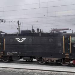 Der Nachtzug ist nicht der einzige Zug unterwegs durch die unendlichen Weiten Schwedens