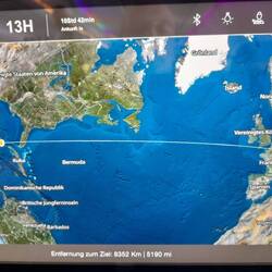 ..nur ein kleiner ..12stündiger Flugsprung...mal eben über den Atlantik