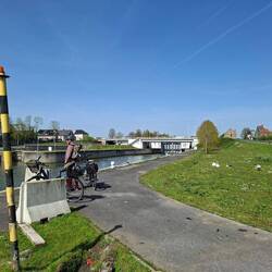 Wir erwarten den Kahn