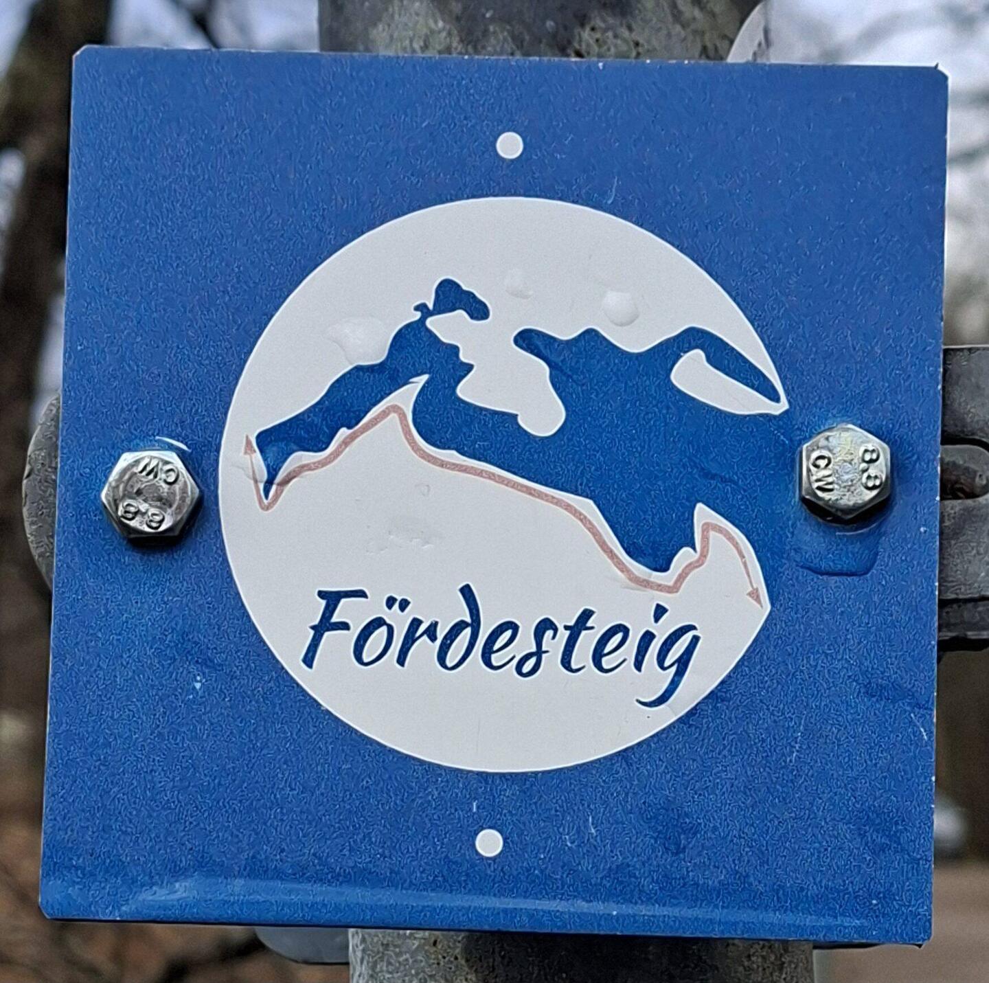 "Trailhead" bzw. Erstes Schild vom Fördesteig