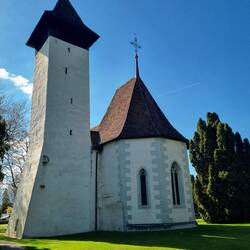 Ref. Kirche Scherzligen, erstmals erwähnt im 8. Jh. ...