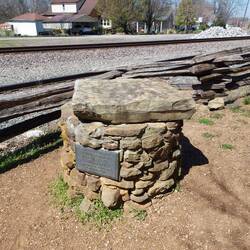 Die Quelle an der sich die Lincolns gelabbt haben. 100 Meter entfernt, nix fließendes Wasser im Haus