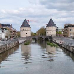 ... mit Wasserspiegelung