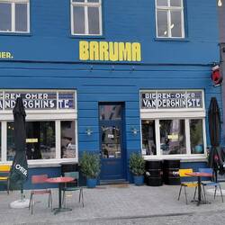 Typisch für Omer-Gaststätten: die Glasgestaltung im Fenster