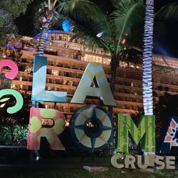 Auf der Mein Schiff 1 eingecheckt 😊22 Uhr ist Auslaufen und morgen erstmal ein Seetag🌊