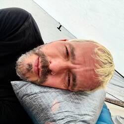 So sehe ich aus, wenn ich mich von der Wanderung erhole.