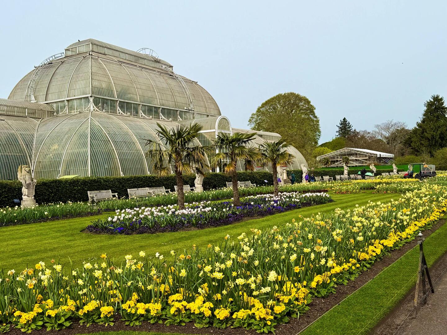 Viktorianisches Gewächshaus (Palmenhaus) von außen ...