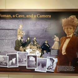 Eine Fotografin machte die Höhle bekannt.