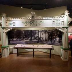 Eingang in früherer Zeit.