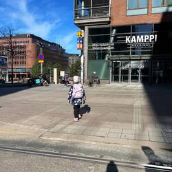 Little kid returning home