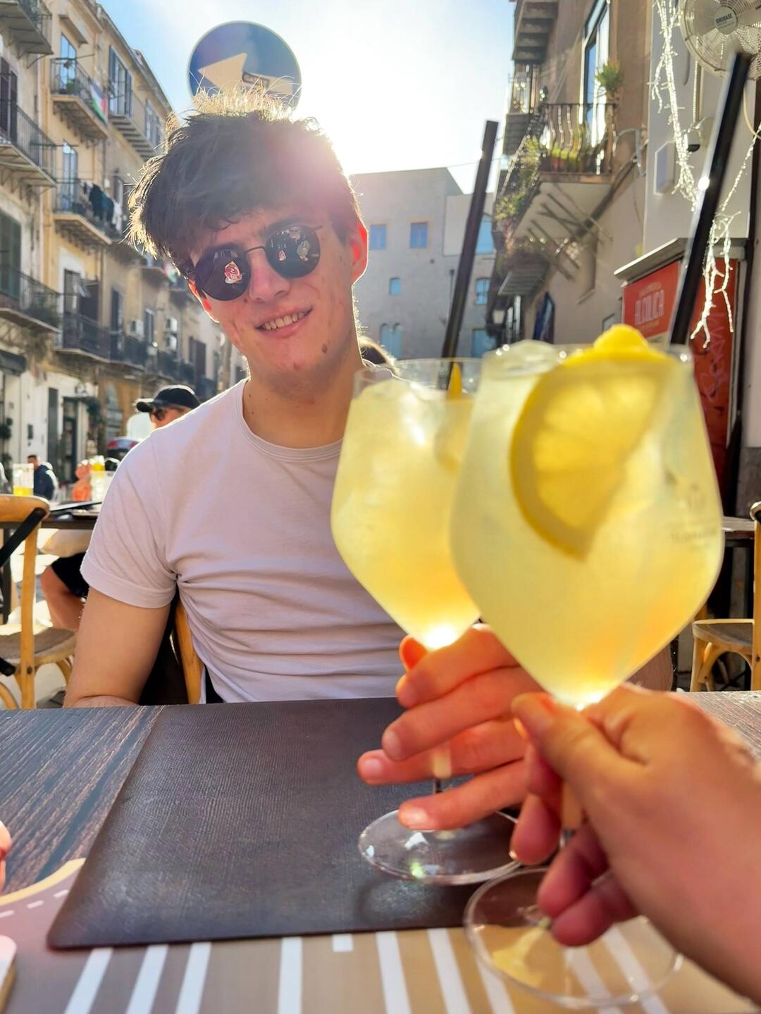 Angekommen und erstmal bisschen bummeln und einen Limoncello Spritz genießen