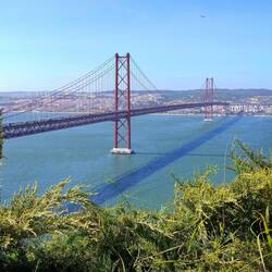 Brücke von/nach Lissabon