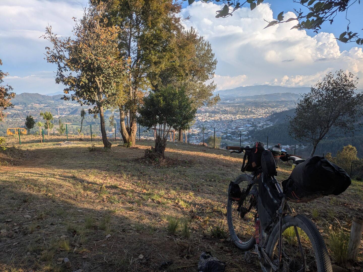 Wildcamping above Tecpán