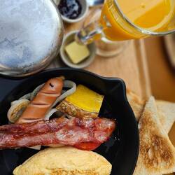 Lecker Frühstück für 69 THB (1.83€).