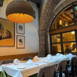 Trattoria Pomo D'Oro, super Service, tolles Ambiente und leckeres Essen, Hunde sind Willkommen.