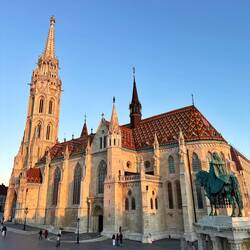 Matthiaskirche, auch hier ist Gottesdienst am frühen Sonntag